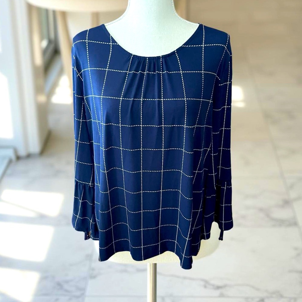 Liz Claiborne Career blue white blouse size XL round neck spandex bell sleeves - Picture 2 of 16
